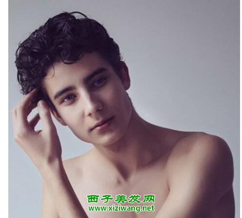 男士蜗牛卷发型图片男生扎蜗牛卷发型好看吗