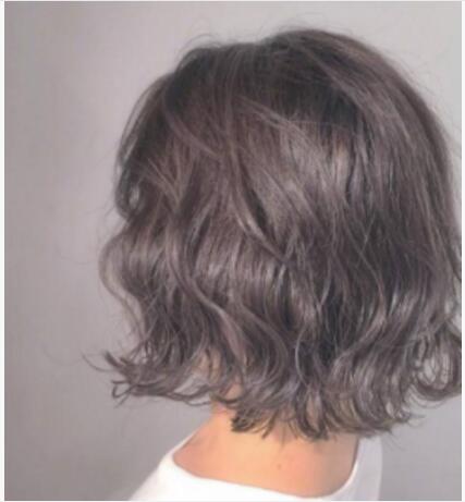 日系女生发尾外翘的短发发型慵懒风十足女生短发发型