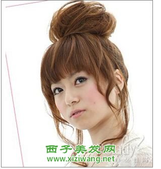 女生齐刘海发型扎法图片