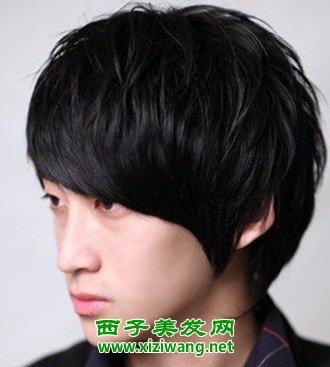 韩版男生斜刘海发型时尚可爱的男士刘海发型