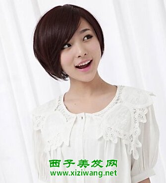 女生斜刘海蘑菇头发型图片示范蘑菇头如何扎好看
