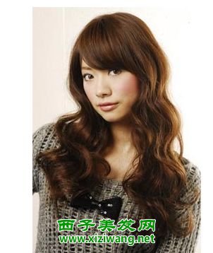 绝对漂亮的女生刘海发型是女生都会喜欢