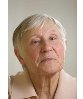 80岁老太太短发发型图片80岁短发如何打理