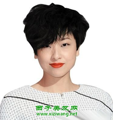 2022非主流的女生短发发型