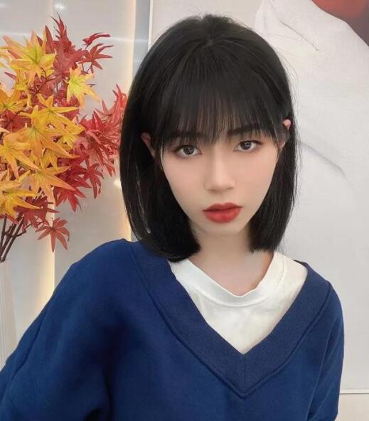 刘海发型女2022年新款,看上去很具美感
