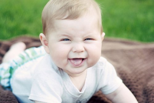 男婴儿适合的发型设计十个月大孩子短发发型