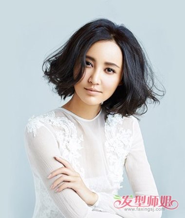 2022韩式蛋卷头发型女生时尚短发图片